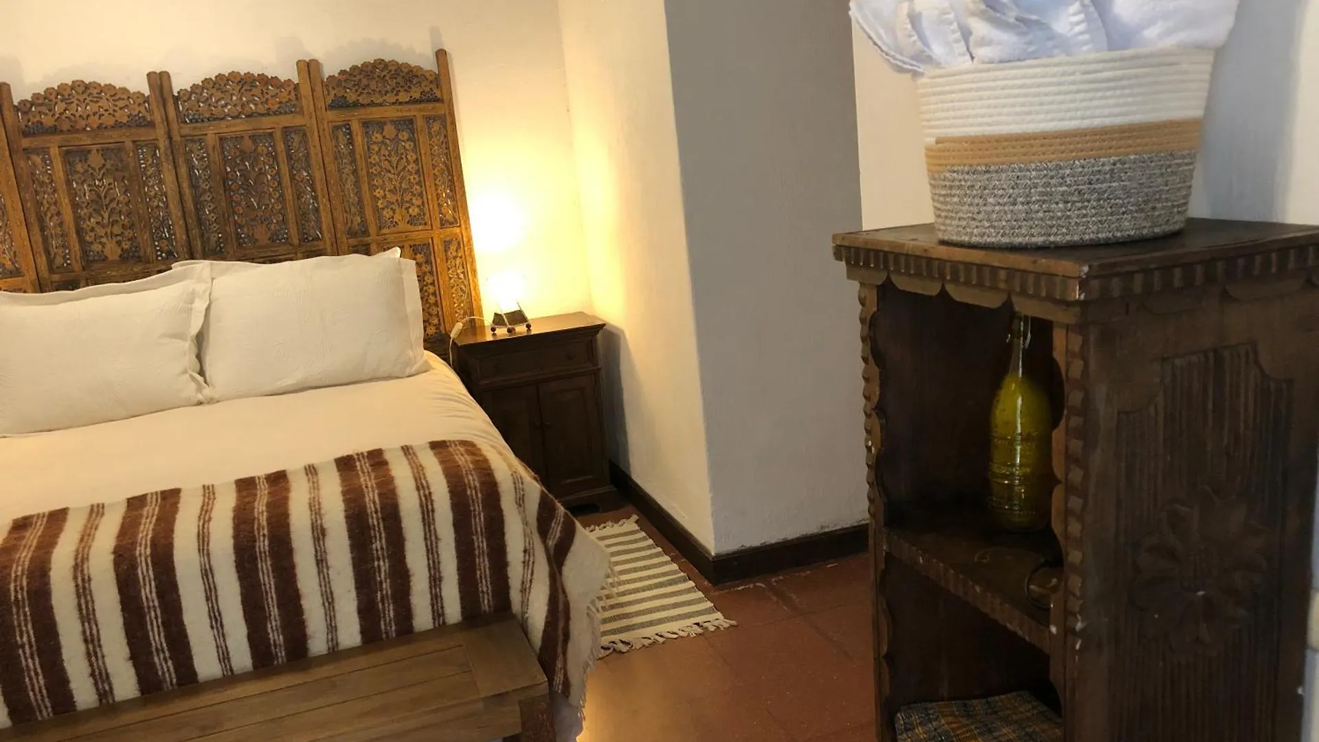 Poetry House Antigua Guatemala Bed & Breakfast